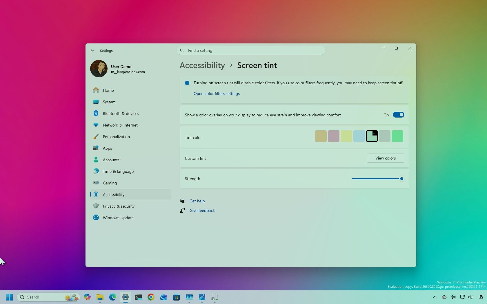 Windows 11 Screen Tint feature