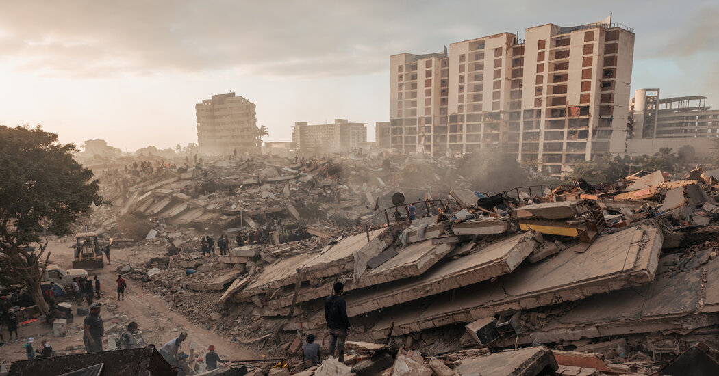 Venezuela earthquake public housing collapse