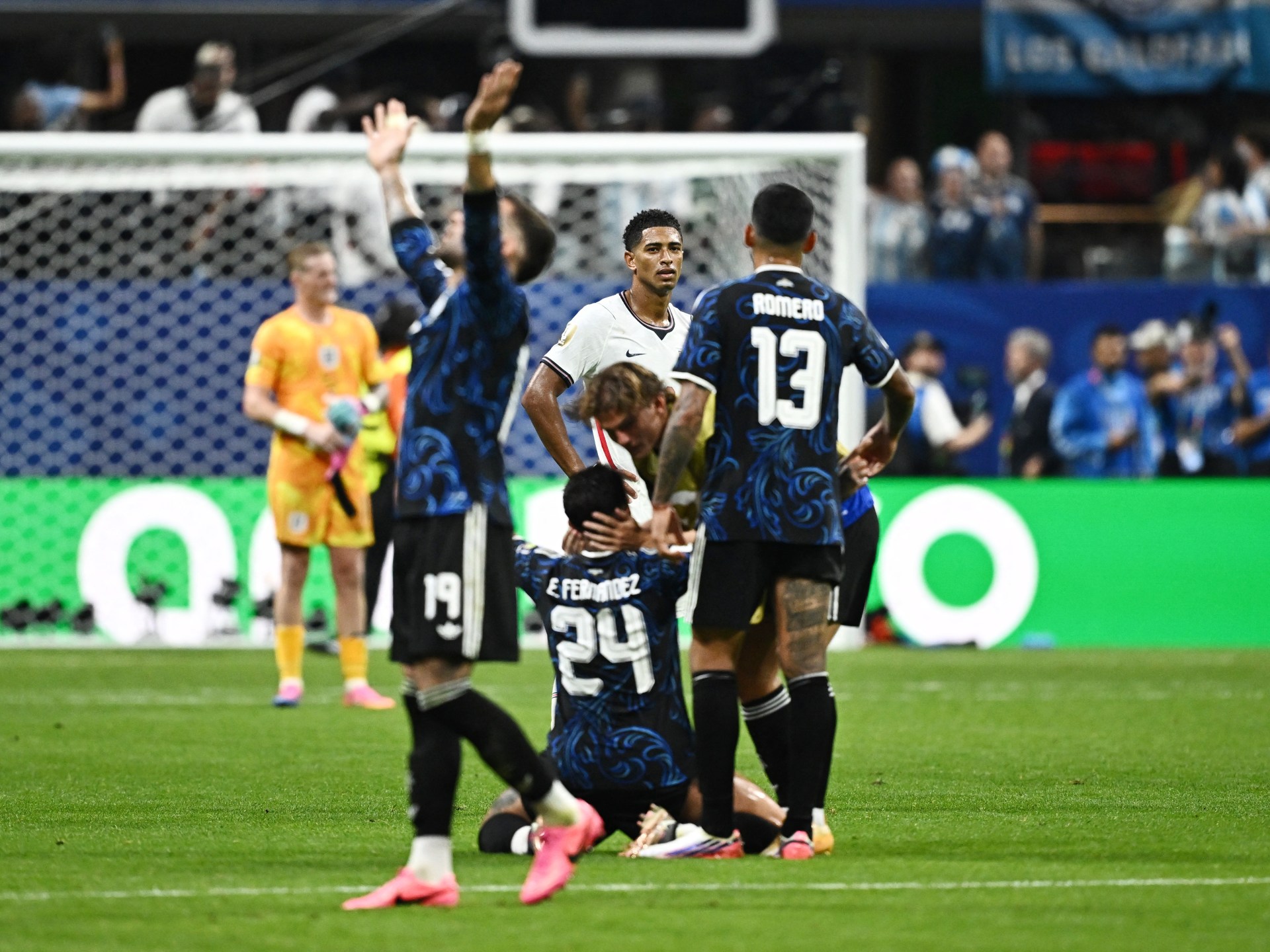 Argentina players celebrate after their 2-1 comeback win over England in the 2026 World Cup semifinal