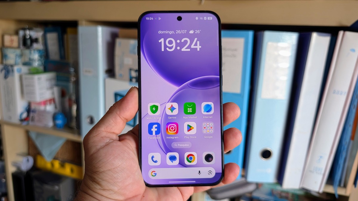 OPPO Reno16 Pro