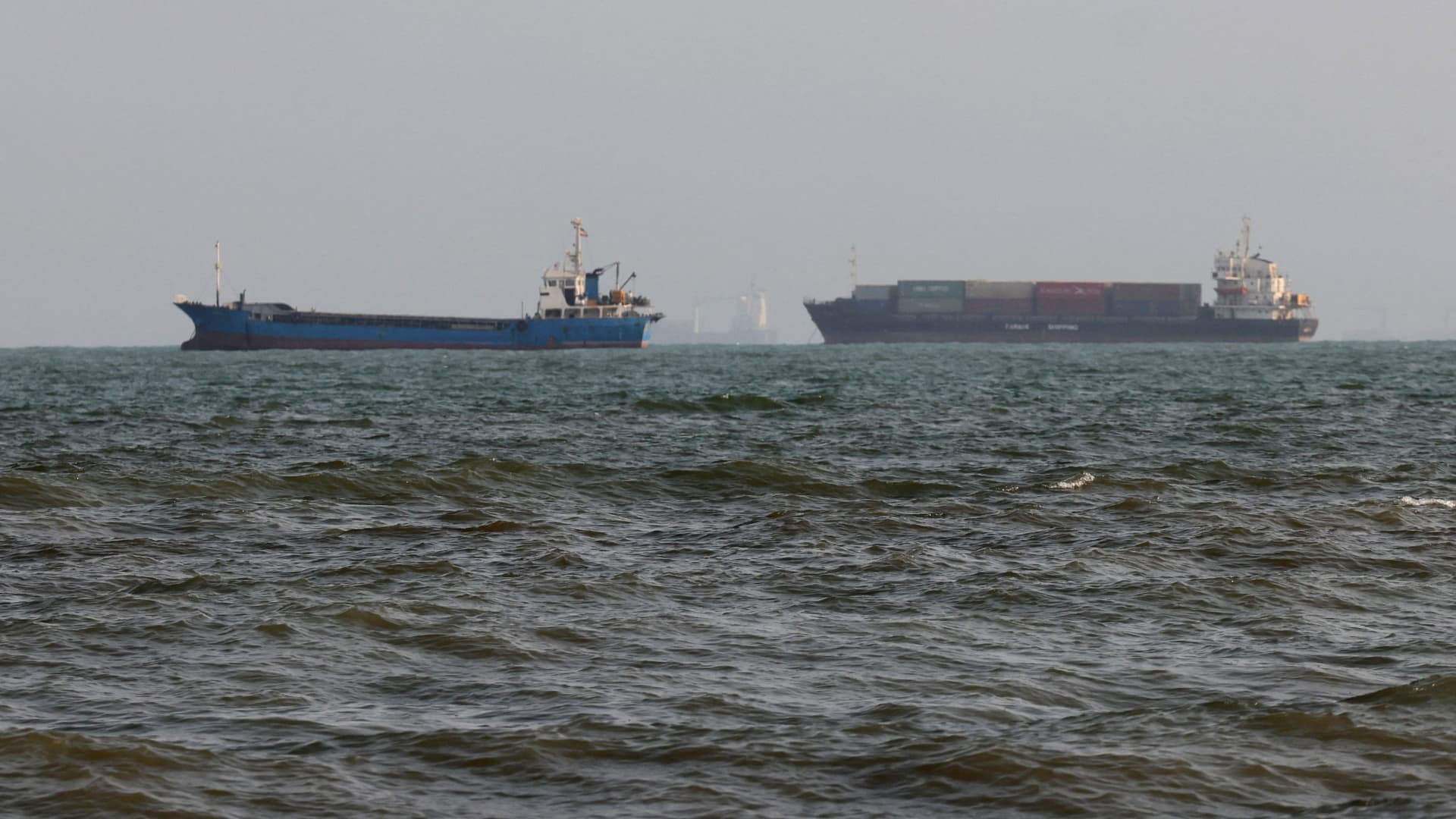 Strait of Hormuz shipping traffic