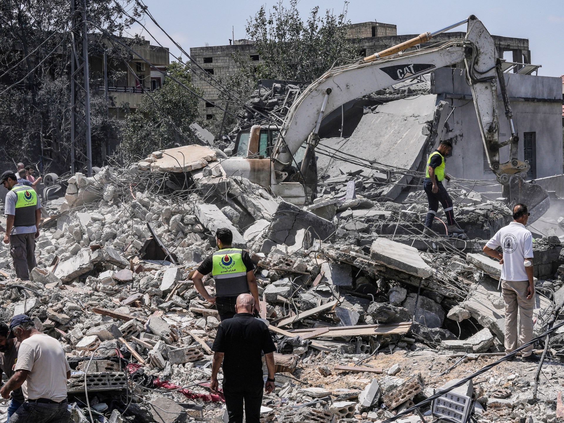 Israeli operations in southern Lebanon continue despite US-brokered ceasefire
