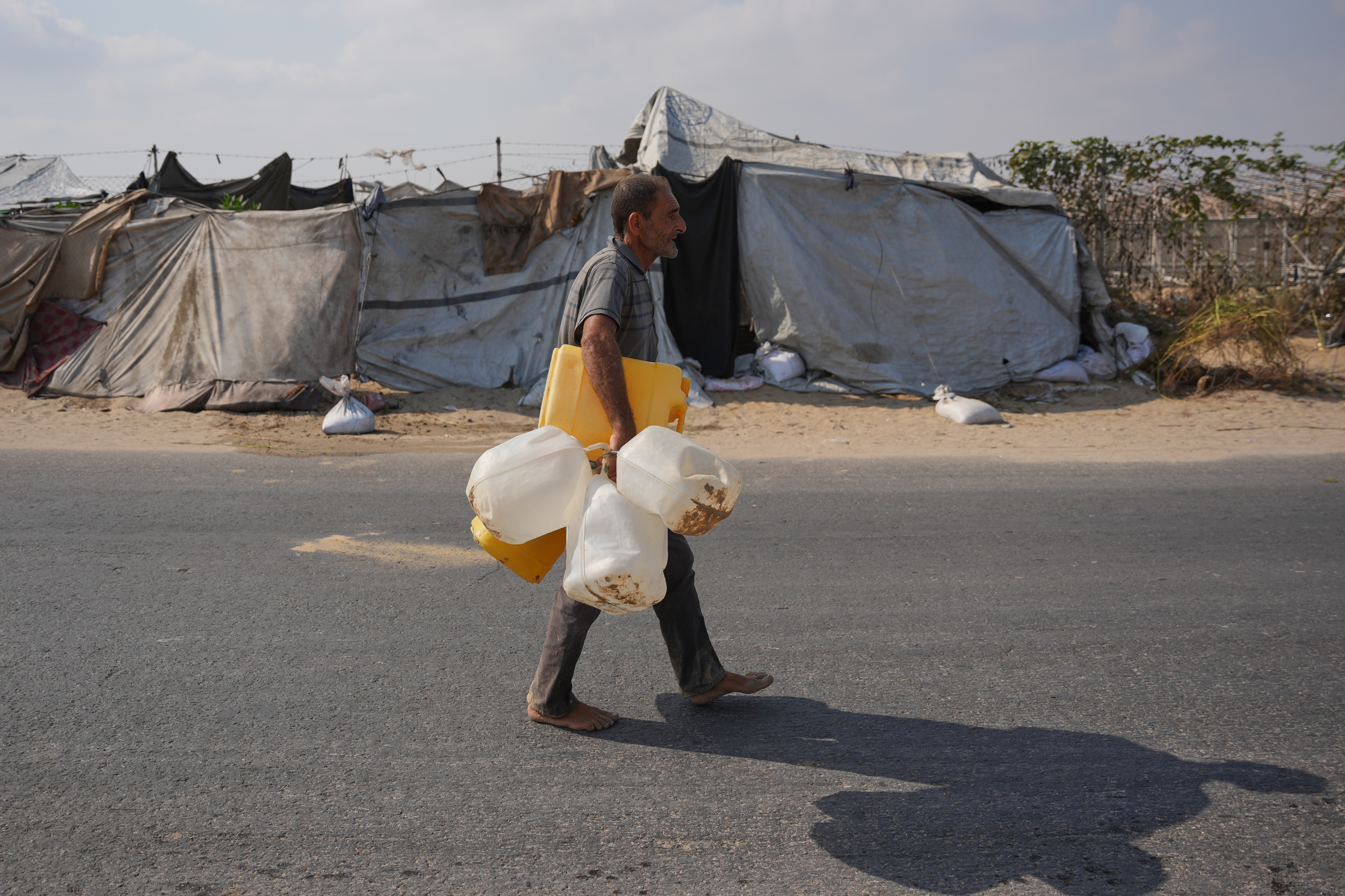 Global water scarcity driving conflict