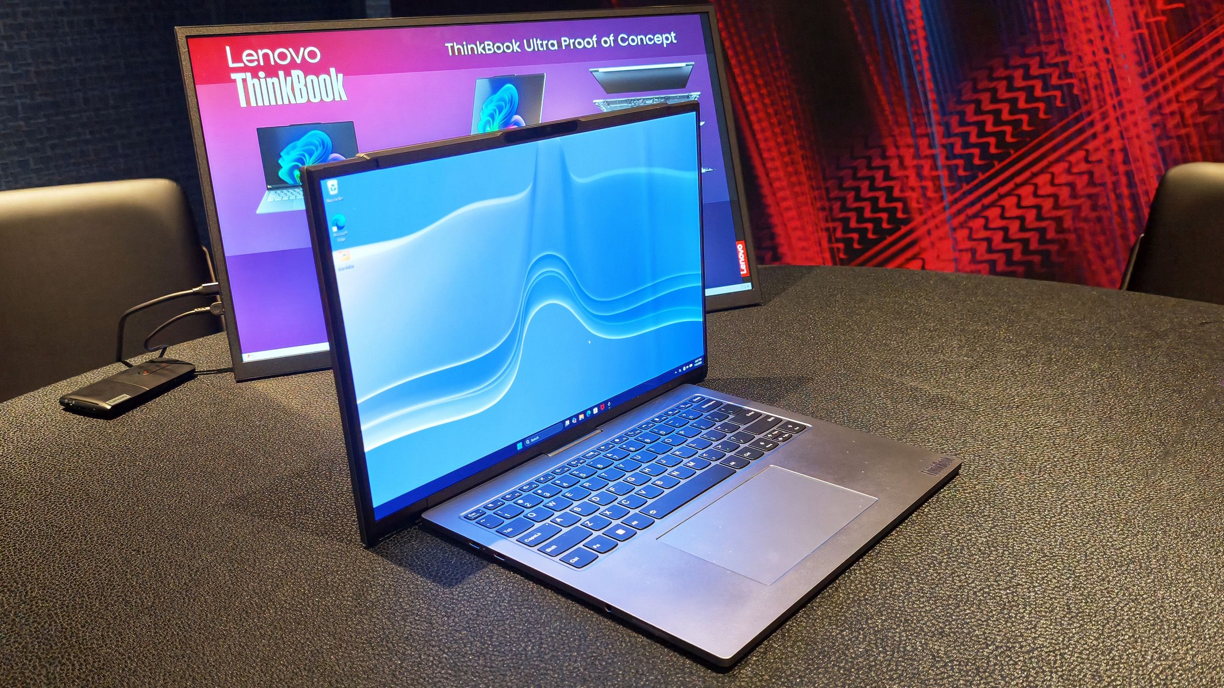 Lenovo Project Swan rollable laptop concept