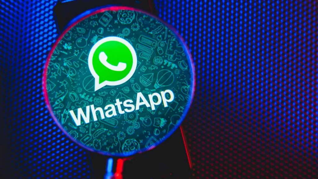 WhatsApp security warning on iPhone