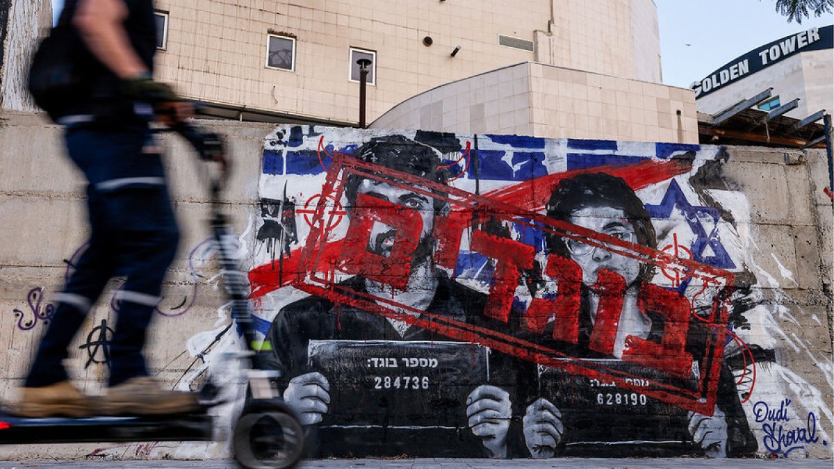 Israeli political divisions over Gaza conduct