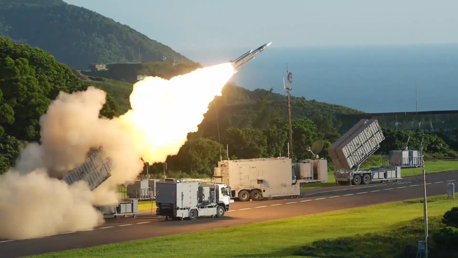 Taiwan military drills with missiles