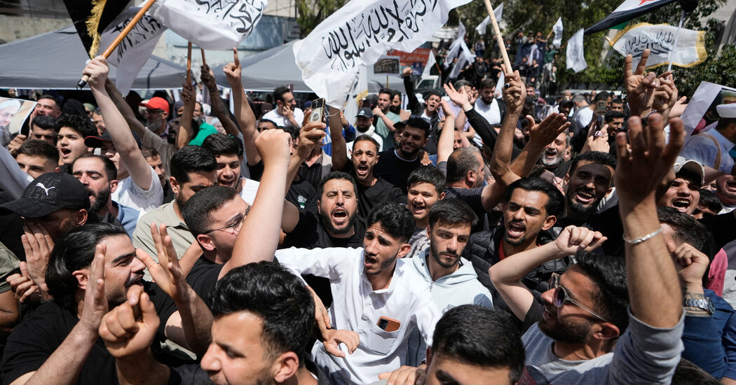 Lebanese parliament and sectarian tensions over prisoner amnesty