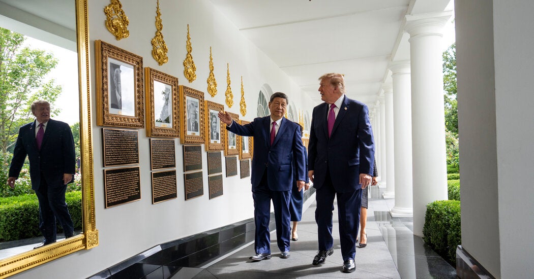 Xi Jinping and Donald Trump meeting