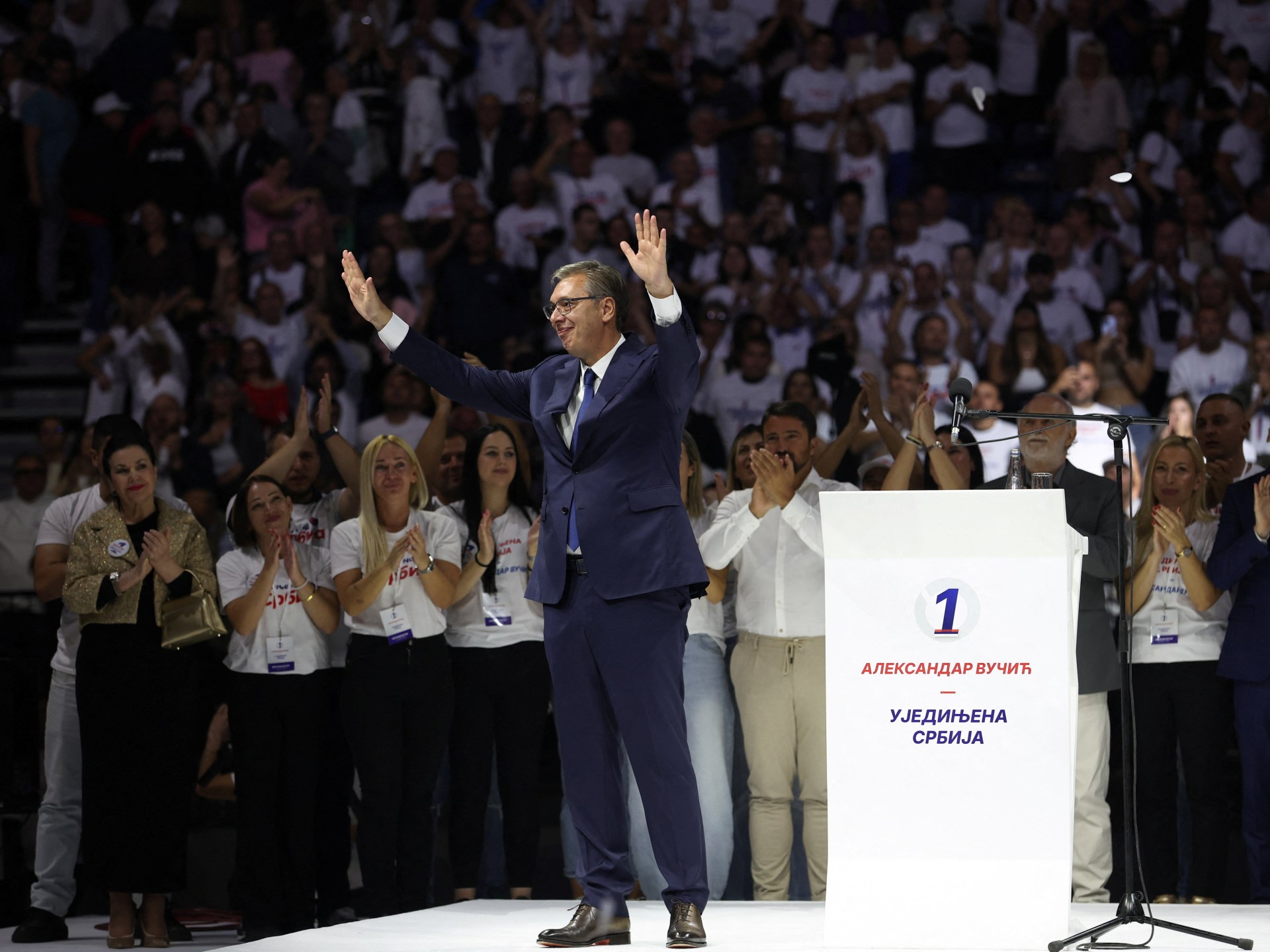 Aleksandar Vucic addresses campaign supporters in Belgrade