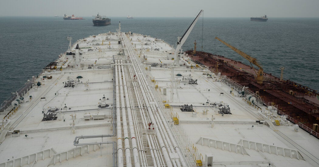 Iranian shadow fleet tankers operating in Asian waters
