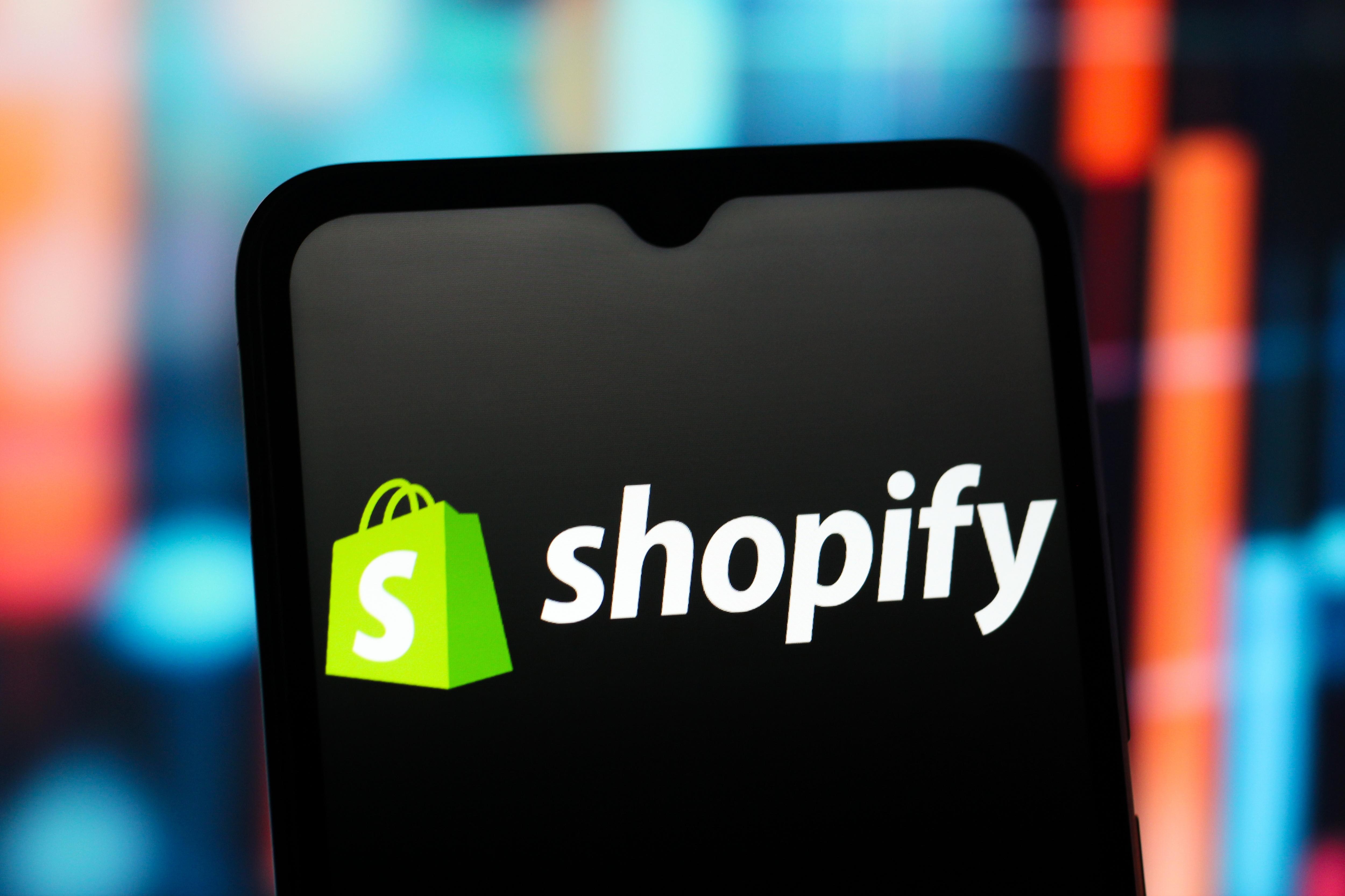Shopify app on smartphone