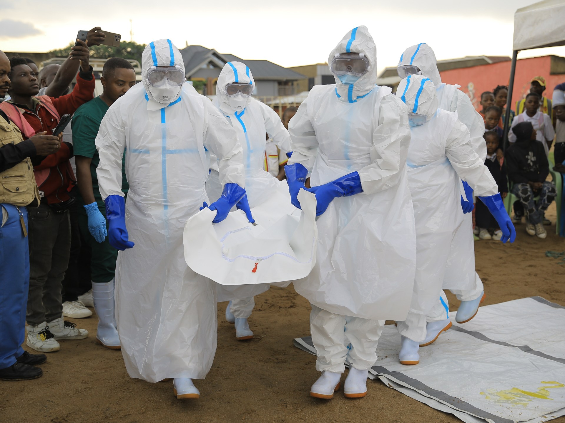Health worker in DRC