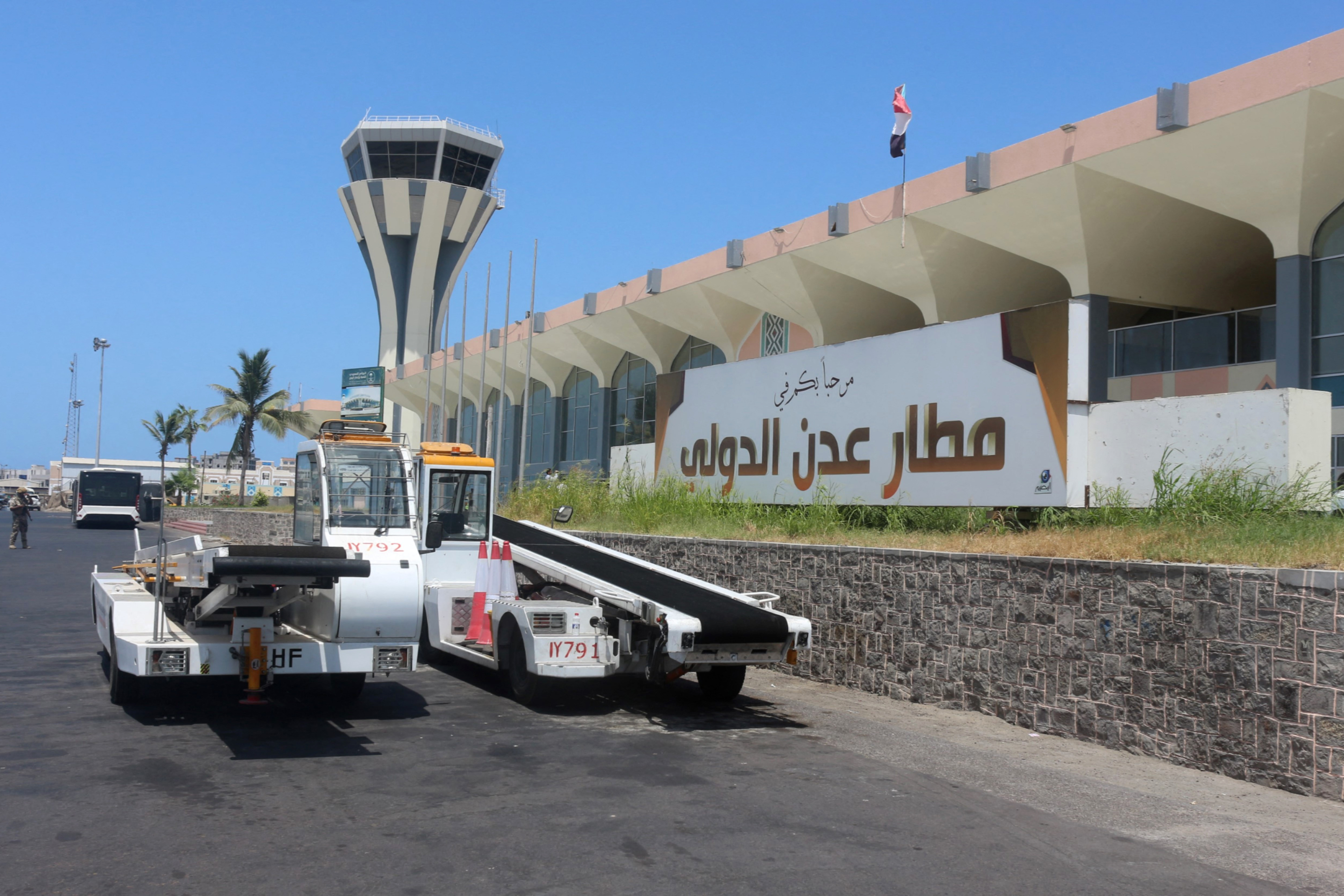Yemen's Aden airport under Houthi missile attack
