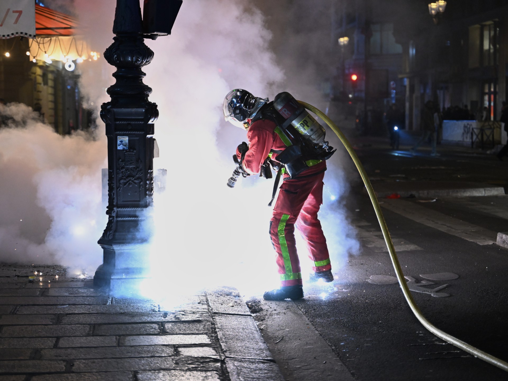 Macron addresses nation after violent French protests