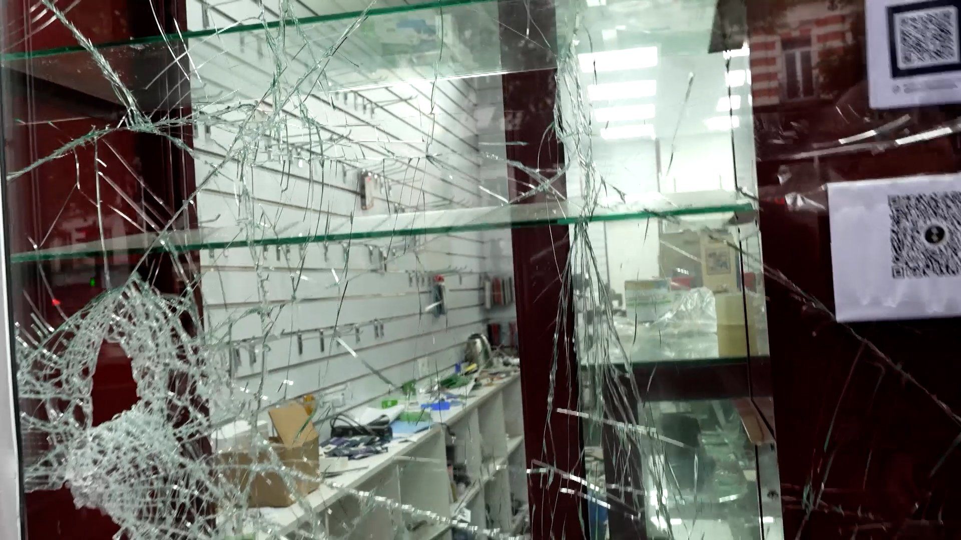 French business damage from riots